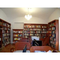 Könyvtárunk (11)