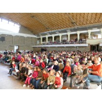 Csodamalom bábelőadás - Fülenagy, a kíváncsi kiselefánt (10)